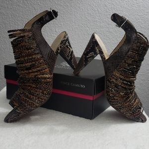 New Vince Camuto Multi-color heels & original box